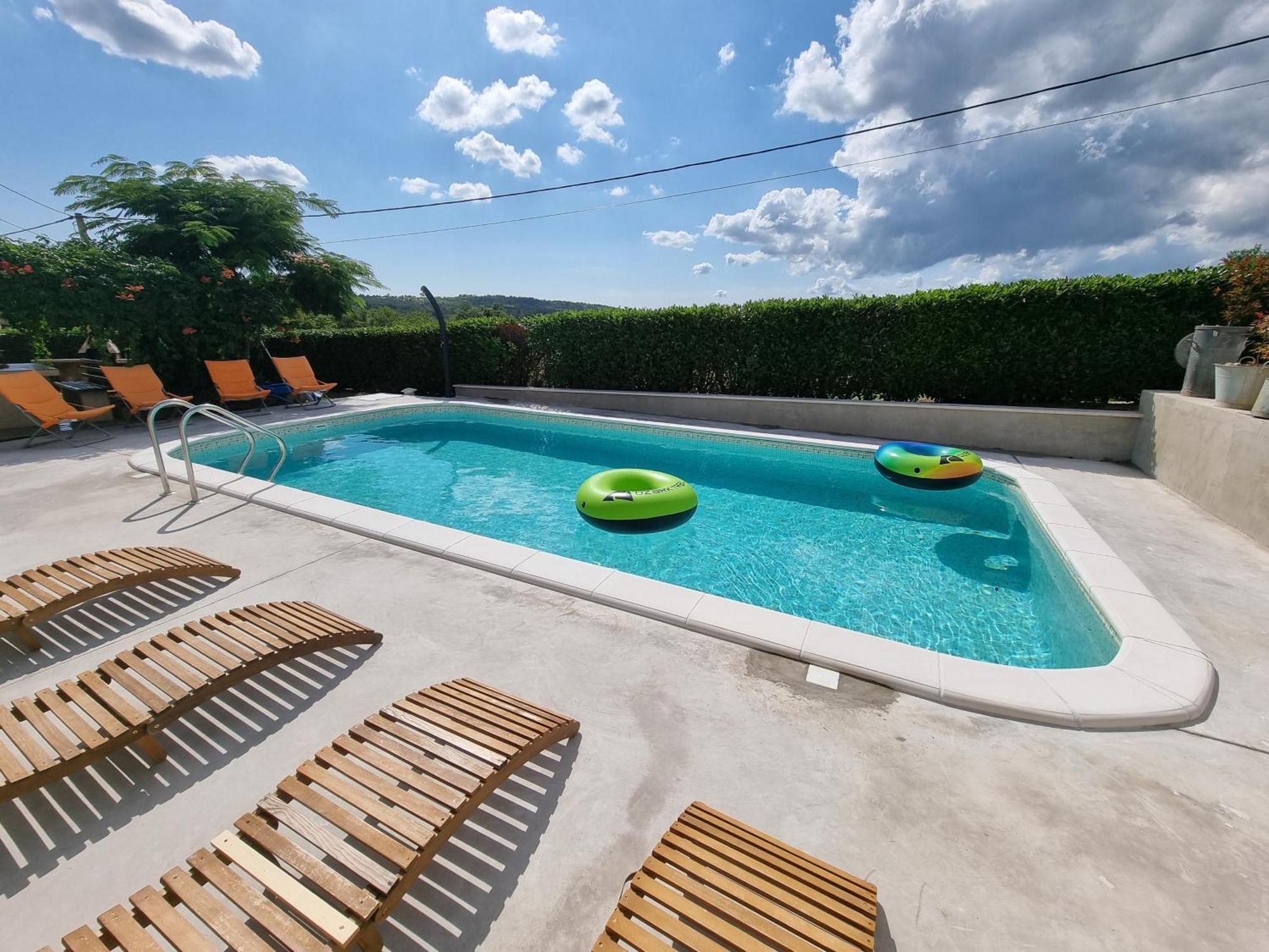 Casa Luana Villa Roč Kültér fotó