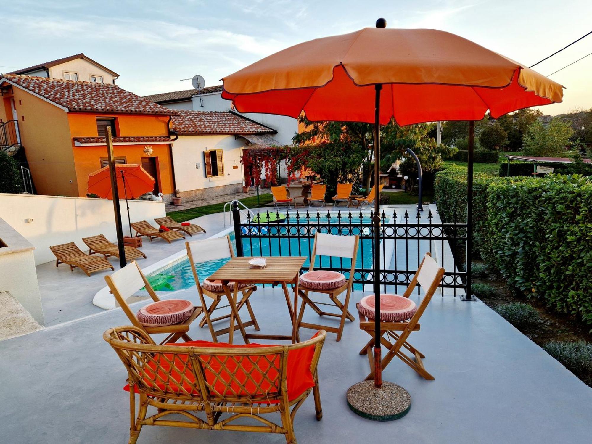 Casa Luana Villa Roč Kültér fotó